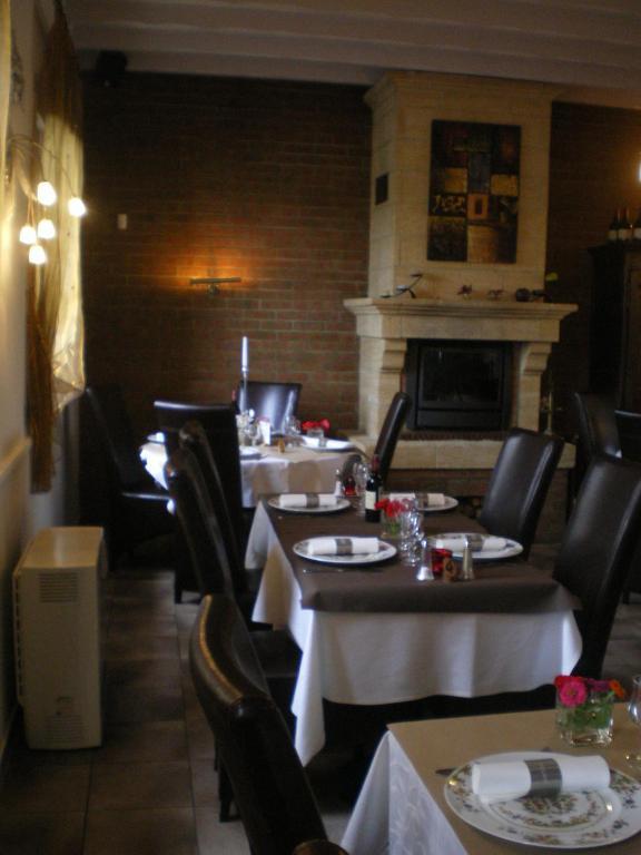 Auberge De Villequier Buitenkant foto